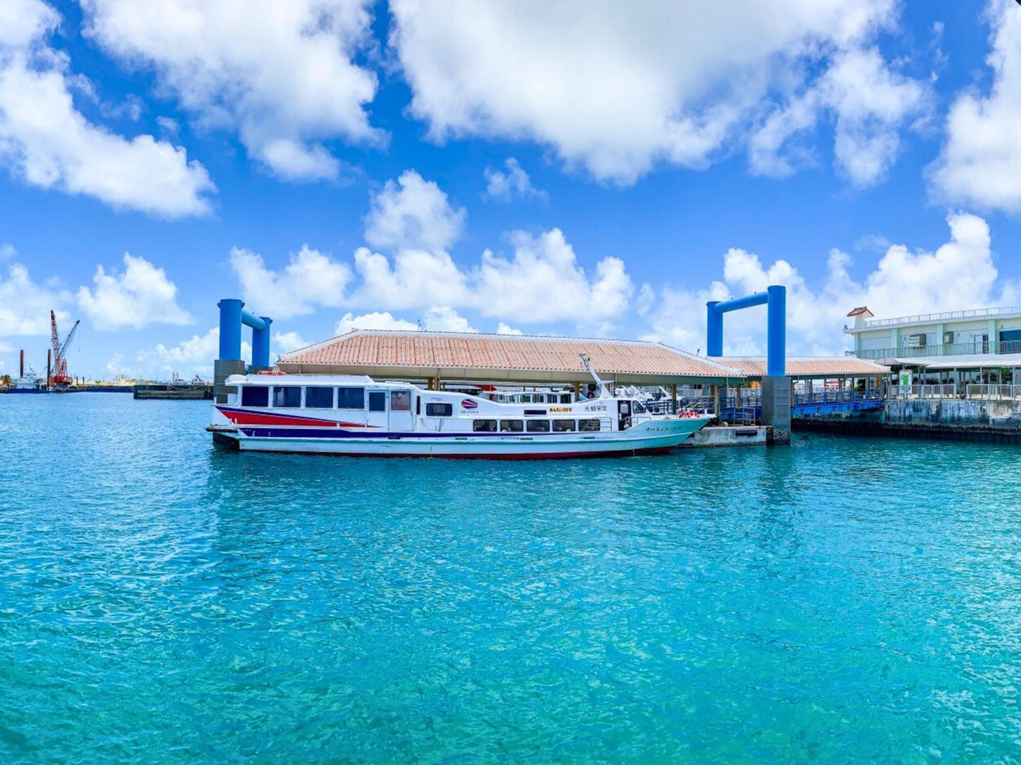 石垣島グループの宿 2216 にじいろ ユーグレナモール内 Ishigaki  Exterior photo